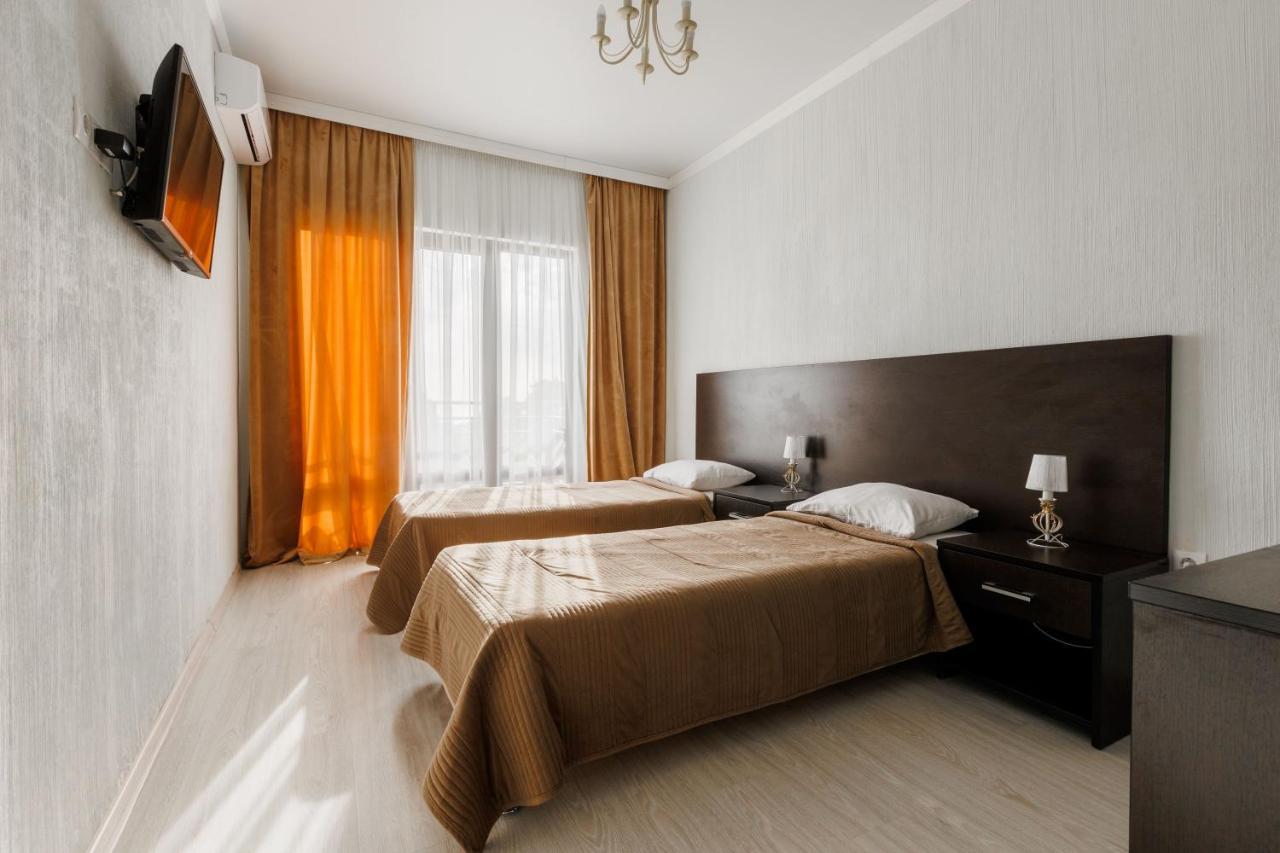 Hotel Paradise Sohum Dış mekan fotoğraf